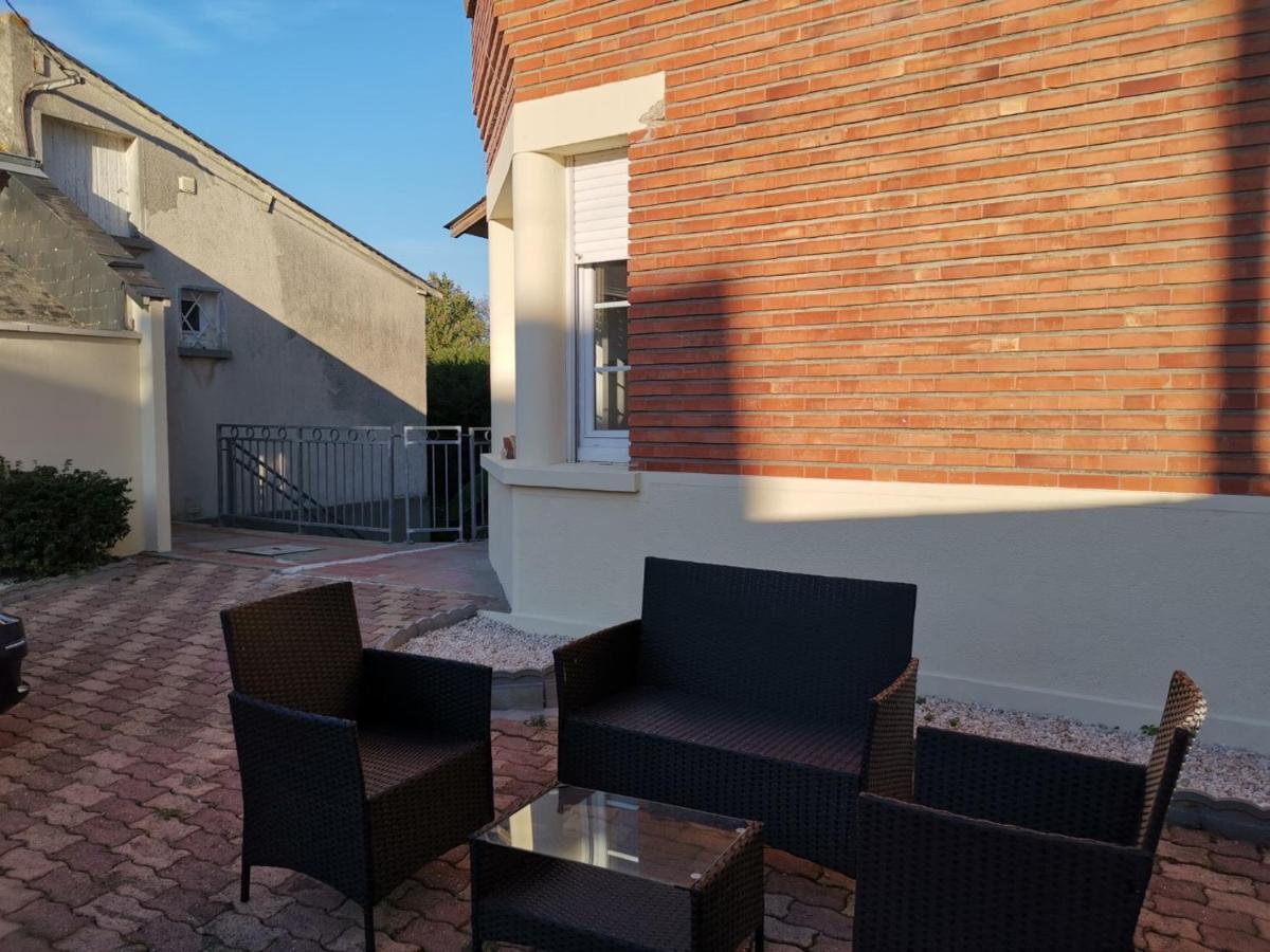 Le Mabileau Apartment Сомюр Екстериор снимка